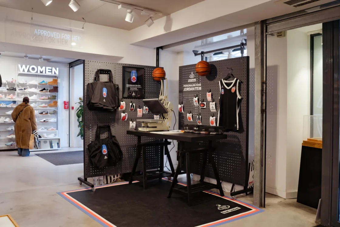 NBA Paris Game 2024: Jordan Customization Activation at Foot Locker Les Halles